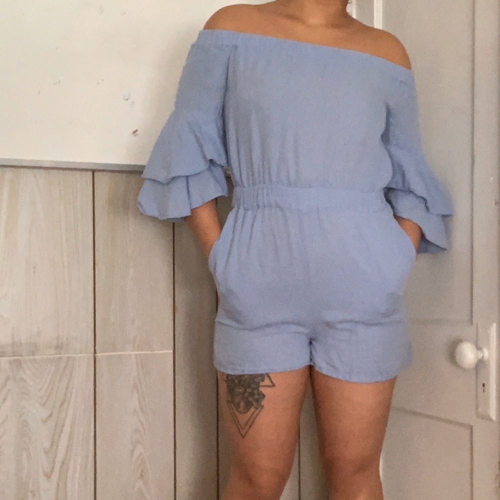 Off Shoulder Blue Romper with Ruffle Sleeves